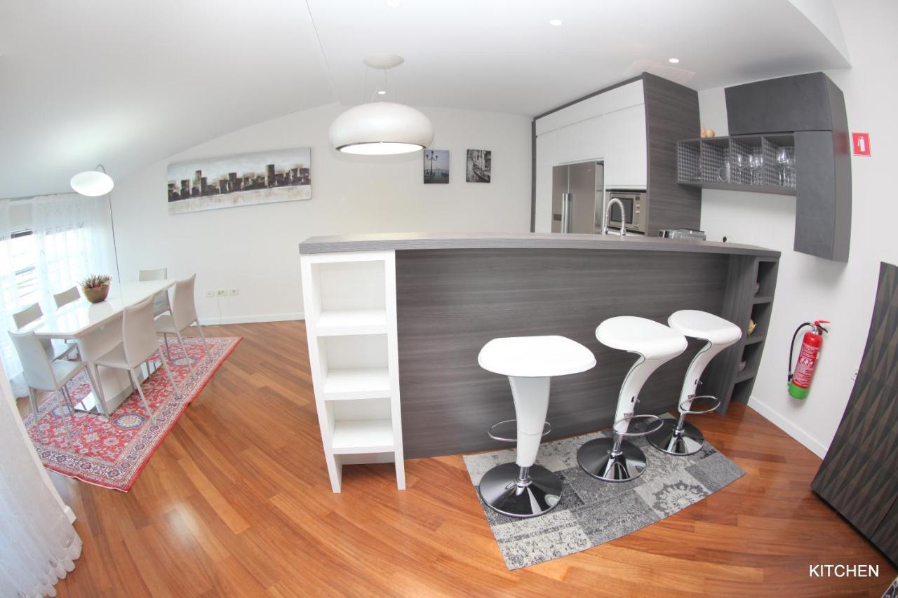 Luxury Marina View Apartment Izola Esterno foto