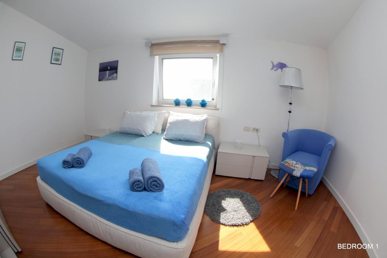 Luxury Marina View Apartment Izola Esterno foto