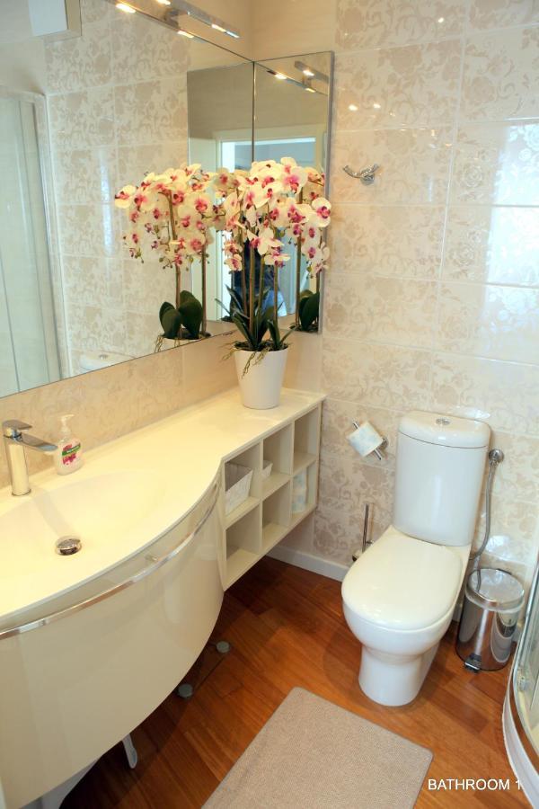 Luxury Marina View Apartment Izola Esterno foto