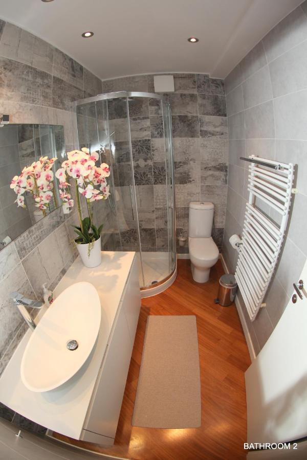 Luxury Marina View Apartment Izola Esterno foto