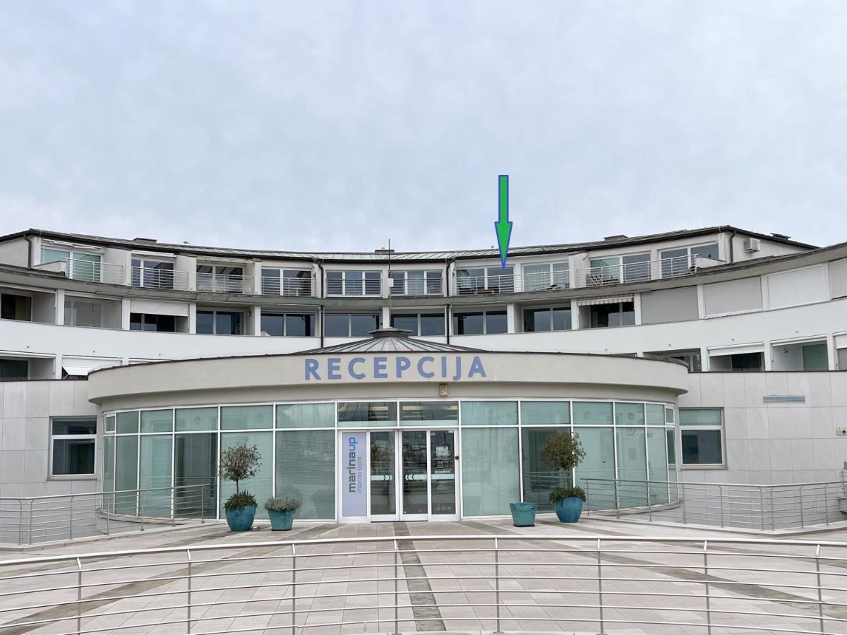 Luxury Marina View Apartment Izola Esterno foto